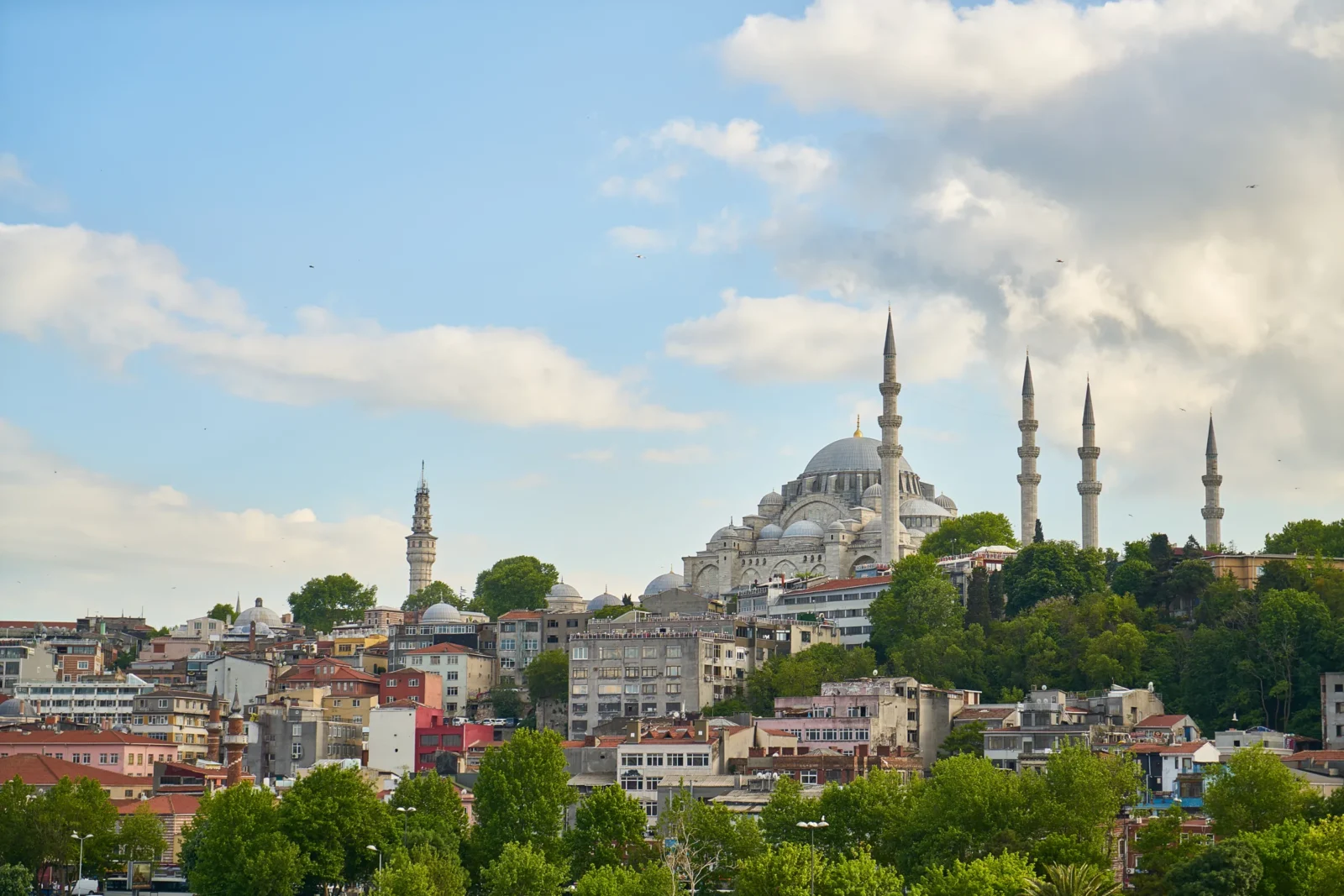 The Süleymaniye Mosque above Istanbul's rooftops
